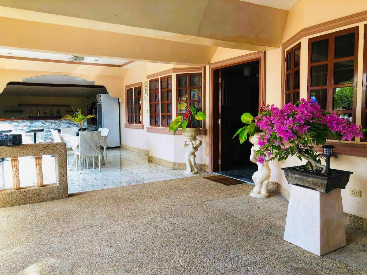 Dreamcatcher Hostel Moalboal Ngoại thất bức ảnh
