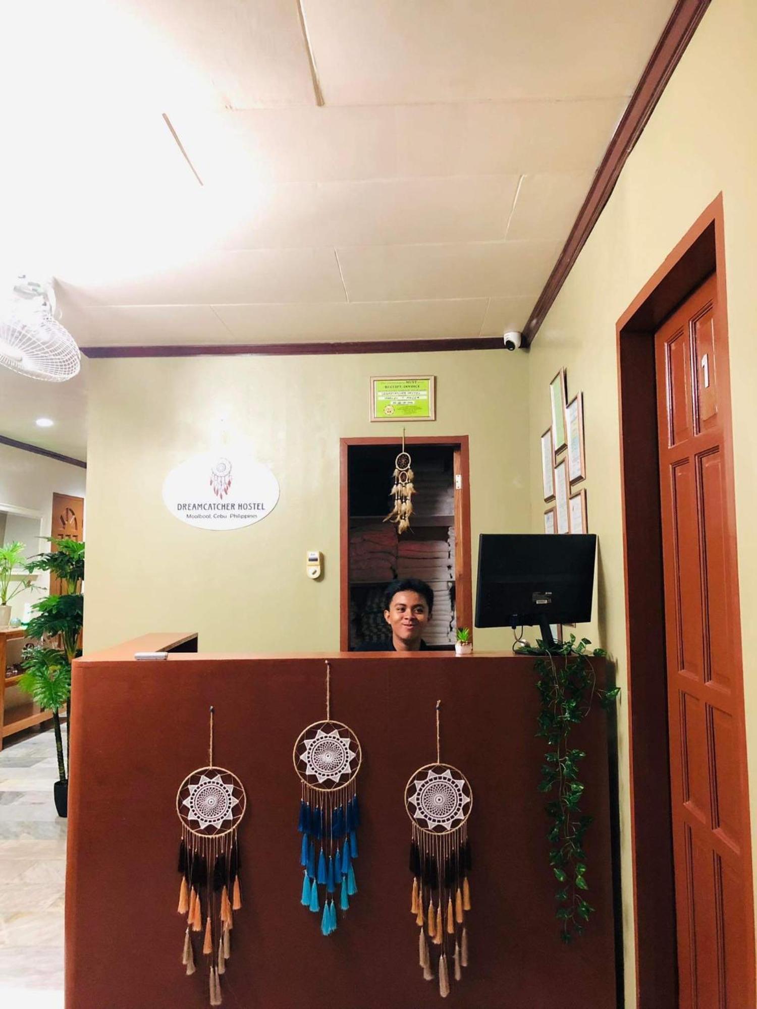 Dreamcatcher Hostel Moalboal Ngoại thất bức ảnh