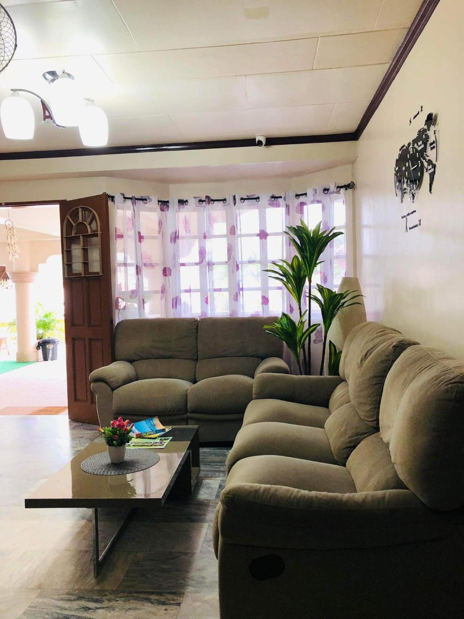 Dreamcatcher Hostel Moalboal Ngoại thất bức ảnh