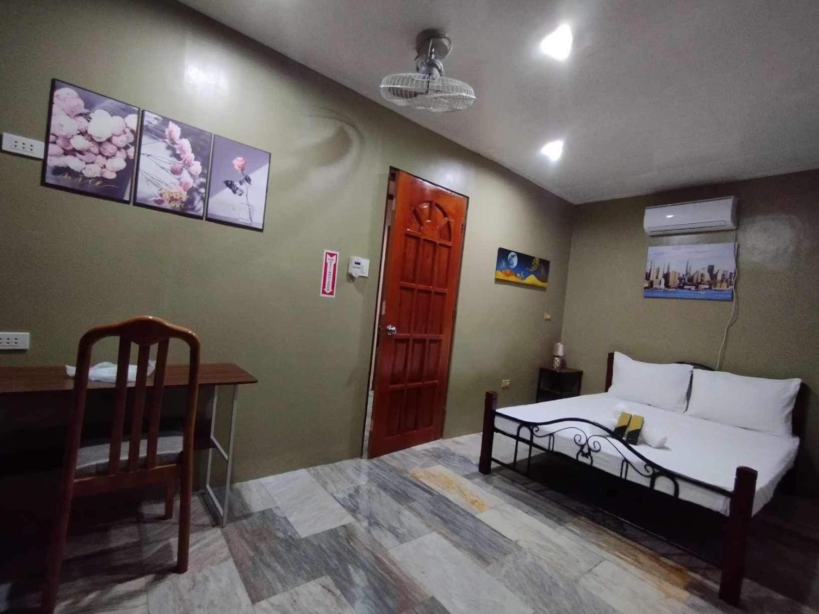 Dreamcatcher Hostel Moalboal Ngoại thất bức ảnh
