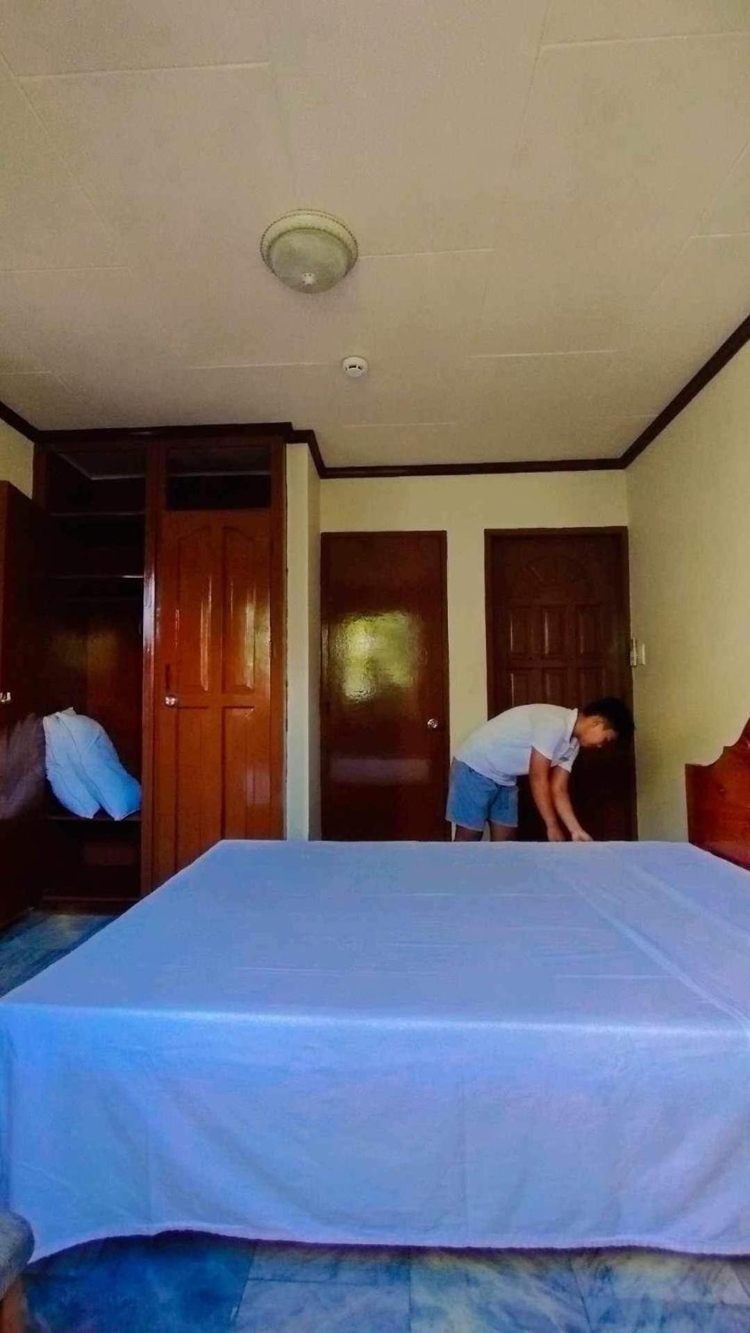 Dreamcatcher Hostel Moalboal Ngoại thất bức ảnh